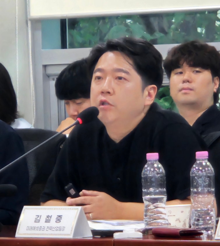 팀장.jpg
