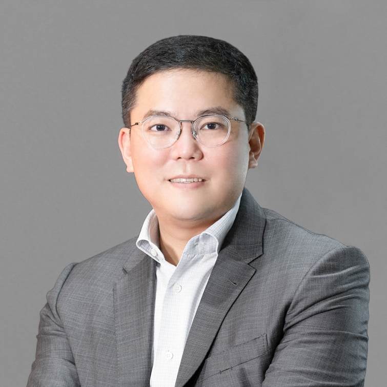 [교원_사진자료] 장동하 교원그룹 부사장 프로필 사진3.jpg