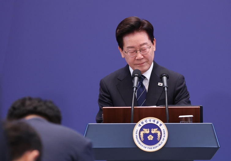 origin_이재명대통령기자회견.jpg