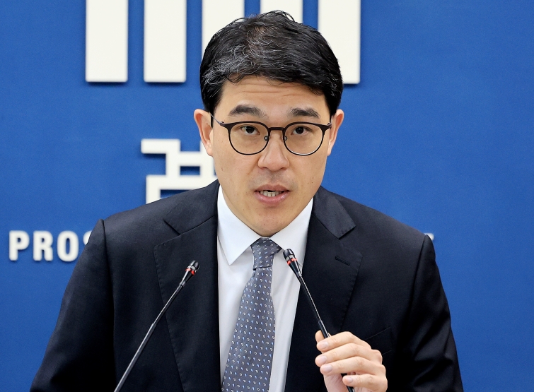 origin_전분당담합수사결과브리핑하는나희석부장검사.jpg
