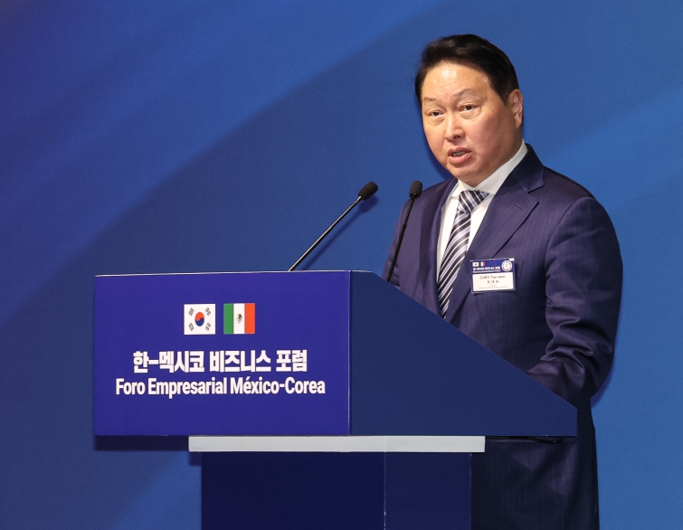 origin_최태원회장한·멕시코비즈니스포럼발언.jpg