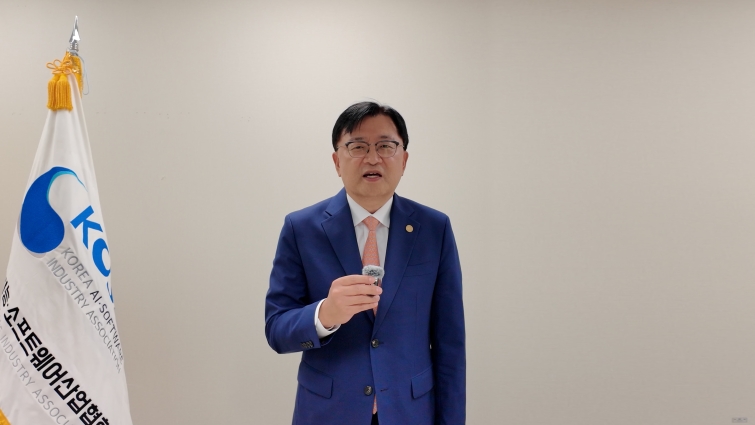조준희 회장.jpg